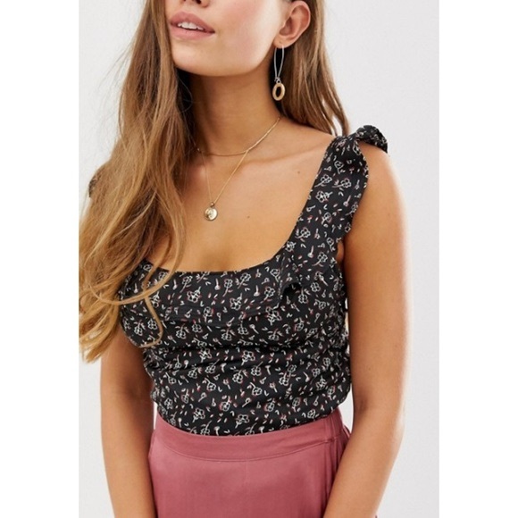 Free People Tops - FREE PEOPLE Stay With You top